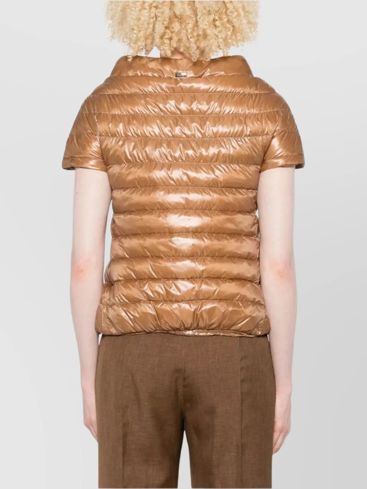 Herno Short Sleeve Quilted Jacket With High Collar In Brown