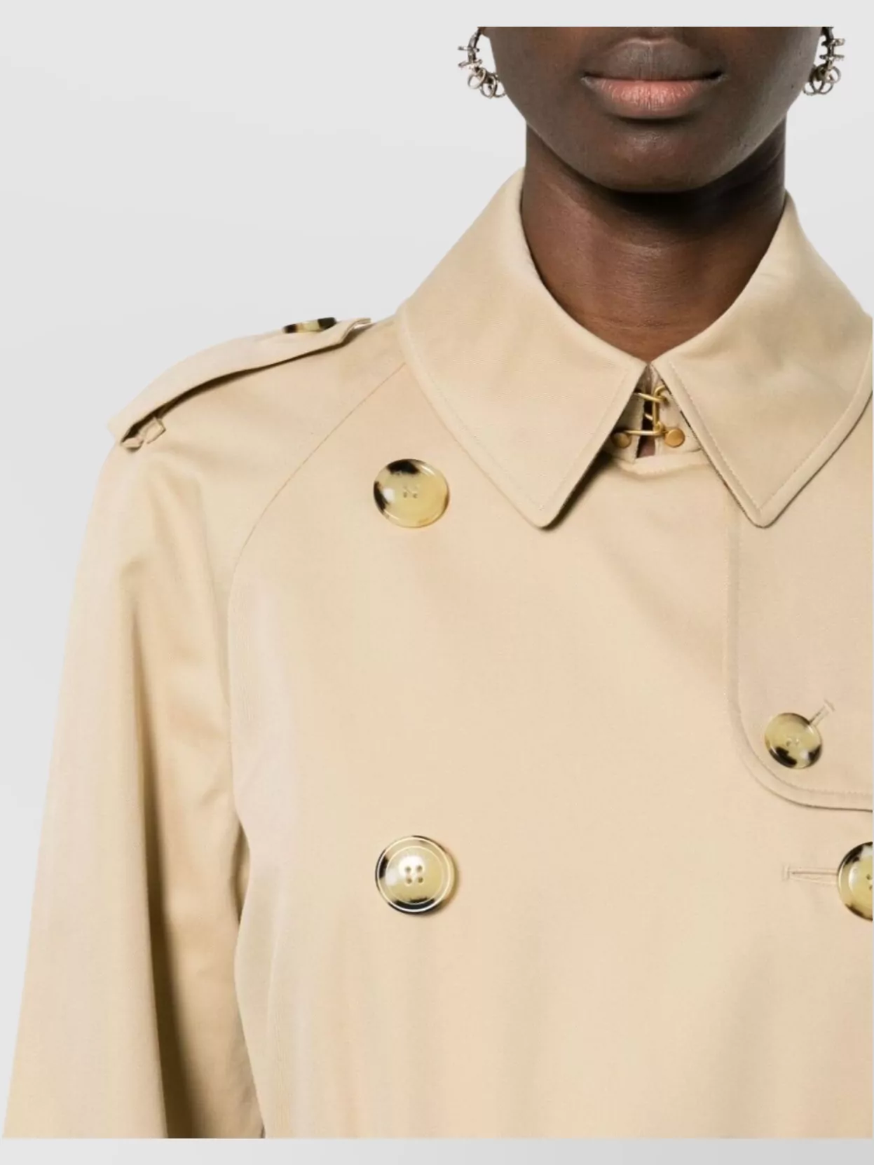 ◆ BURBERRYS　コート　F　　#102　◆ Burberry Trench Coat With Cape Sleeves | italist