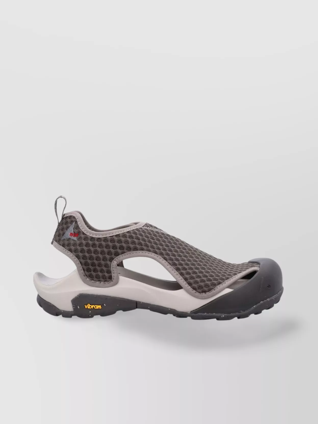 Roa Arpy Cut-out Open Toe Sandals Pull Tab Textured Sole