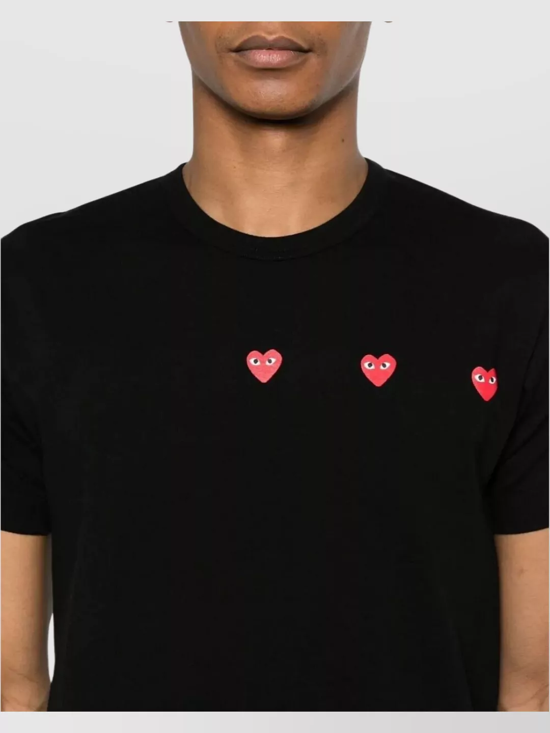 Comme Des Garçons Play Heart Graphic Crew Neck T-Shirt