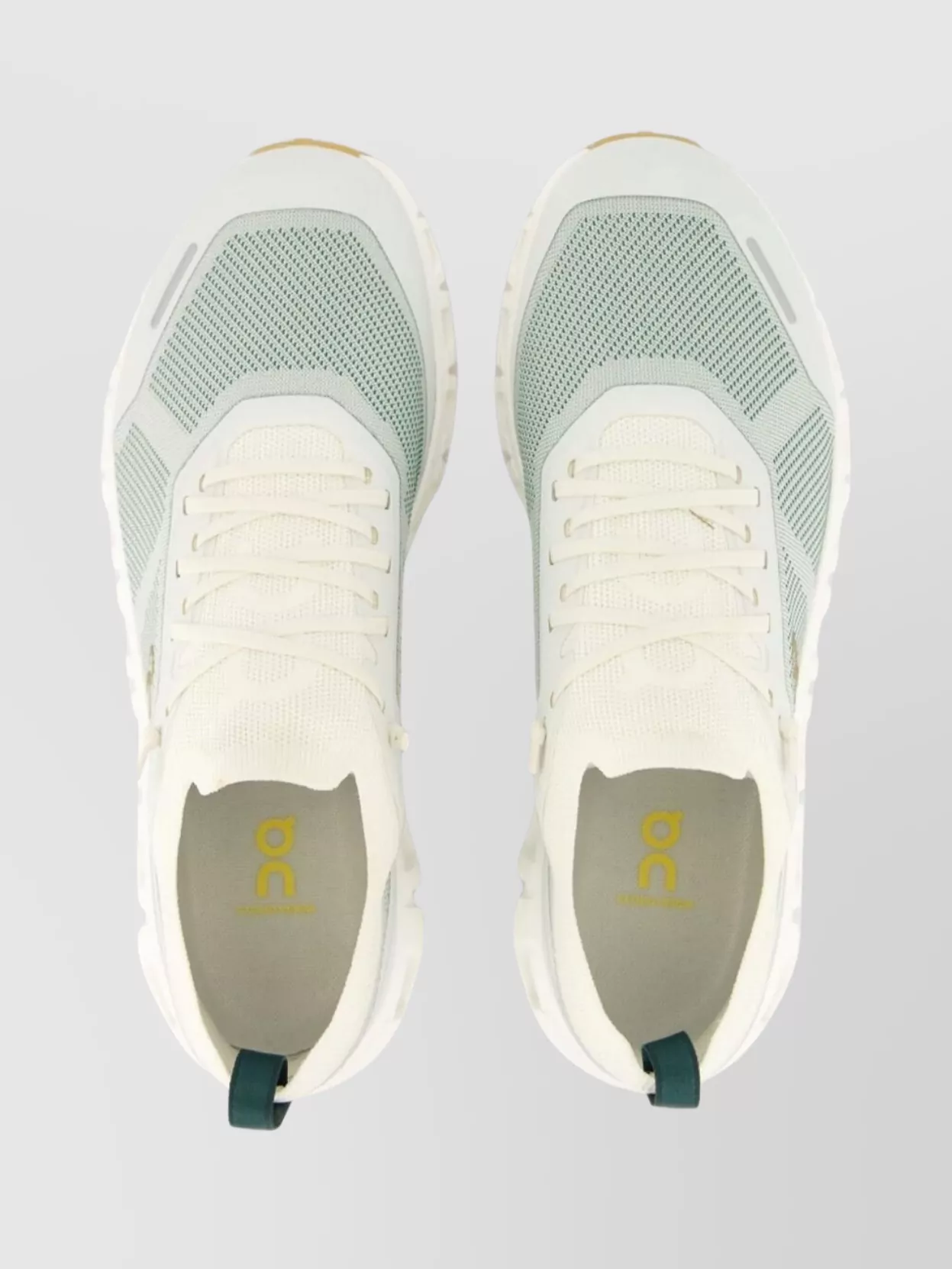 On Versatile Cloud 6 Knit Sneakers