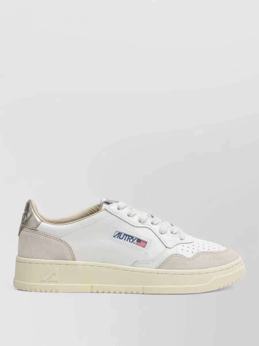 Autry low-top sneakers