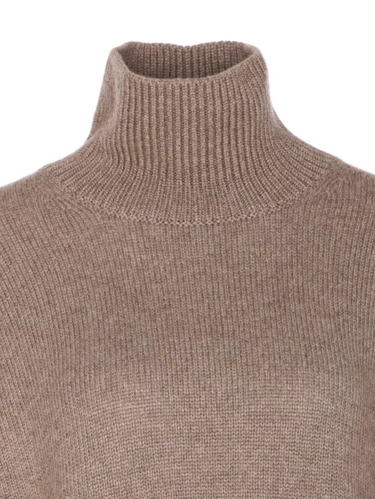 Lisa Yang Cashmere Relaxed-Fit Turtleneck Sweater