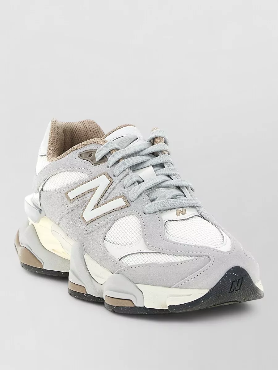 New Balance Low-Top Sneakers