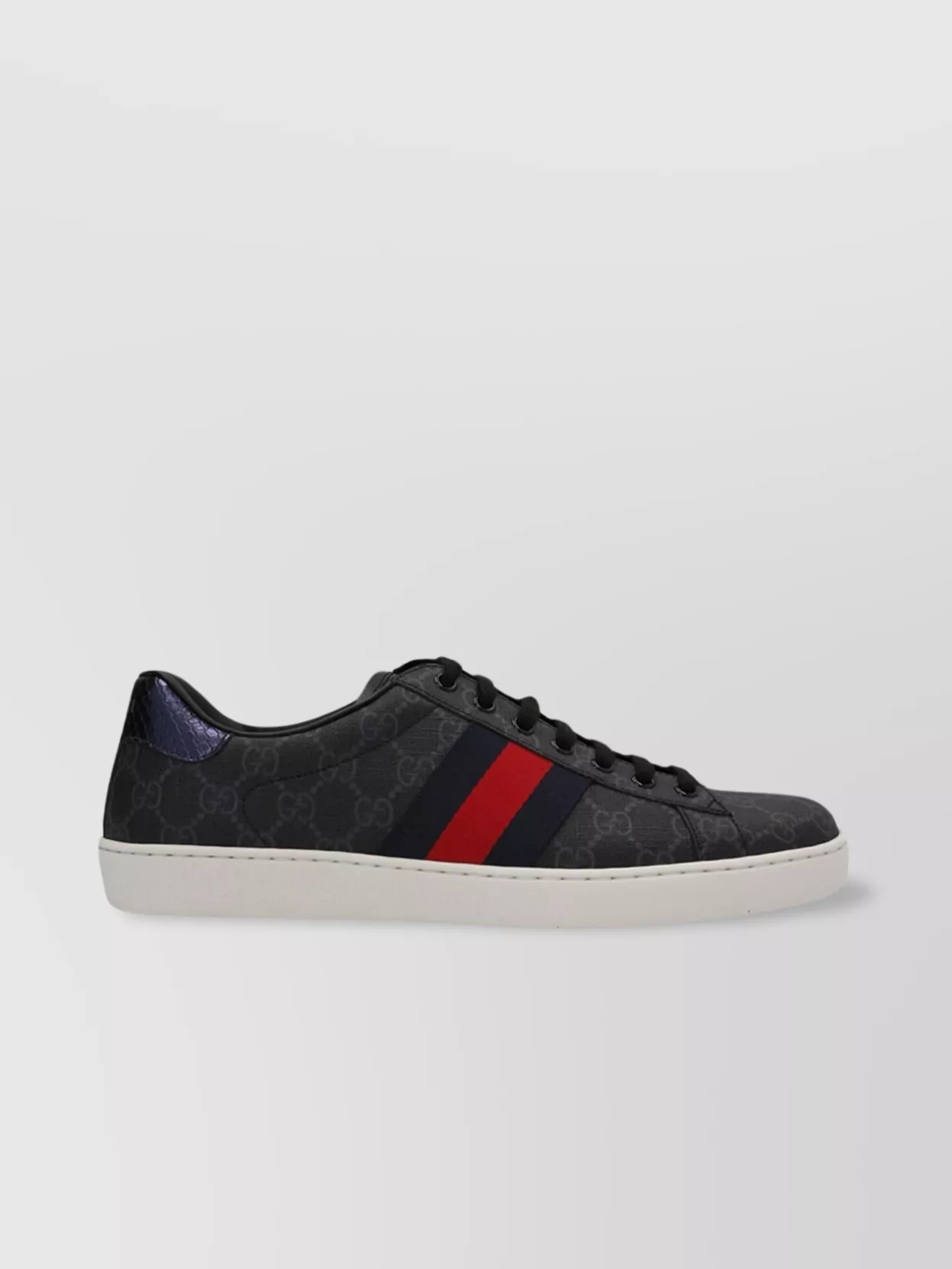 Gucci Low-top Sneakers With Striped Round Toe In Black