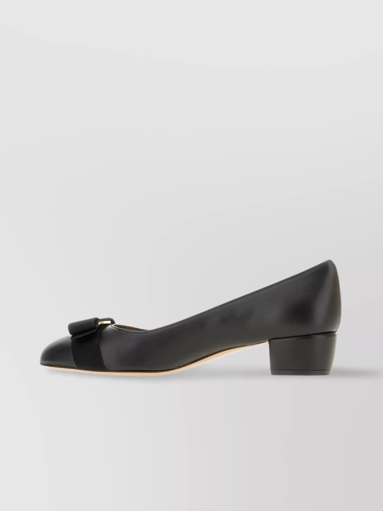 Ferragamo Nappa Leather Pumps Vara Block Heel Bow
