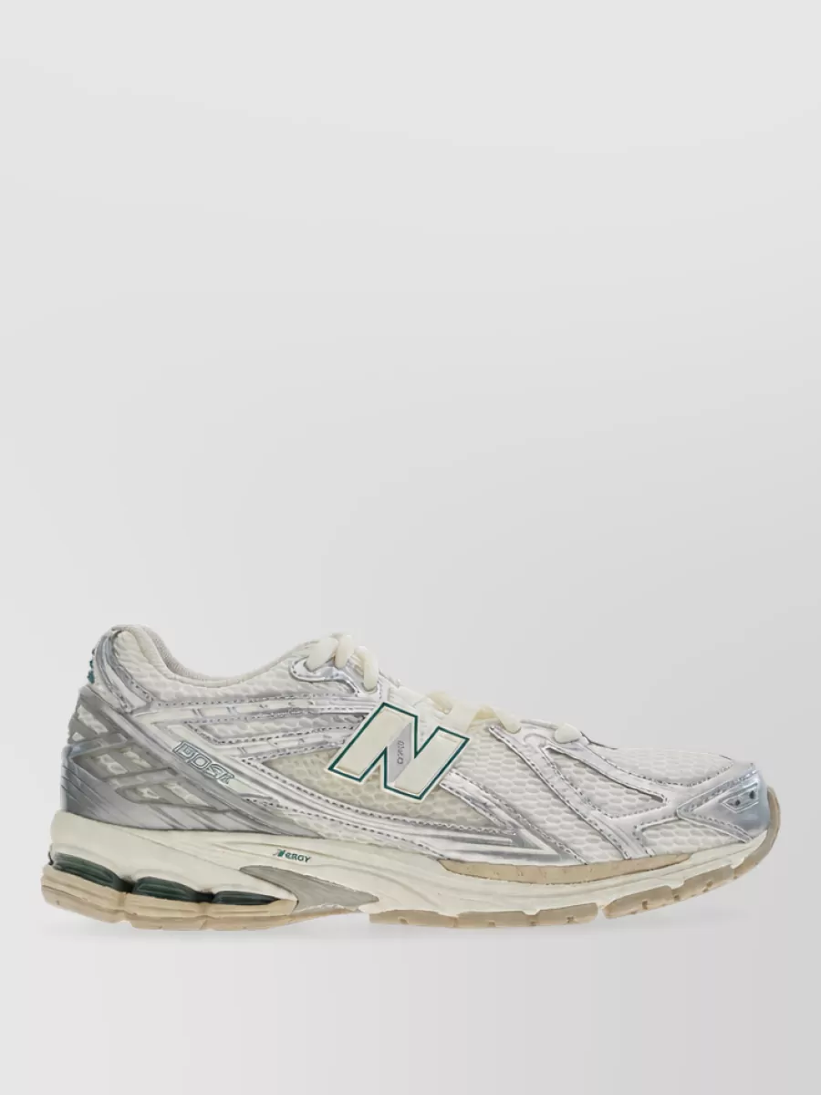 New Balance Low-Top Sneakers