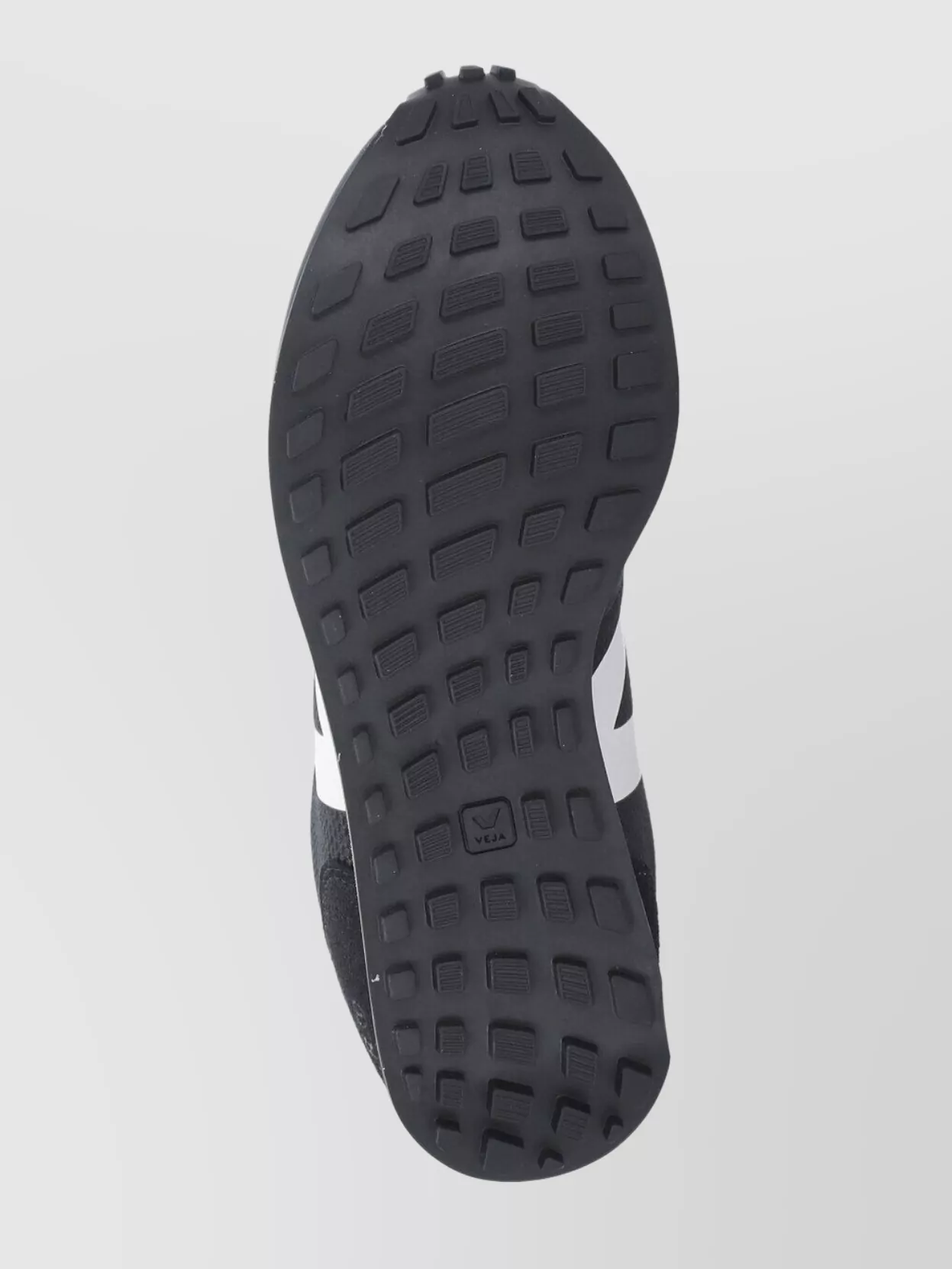 Veja Men's Low Top Sneakers