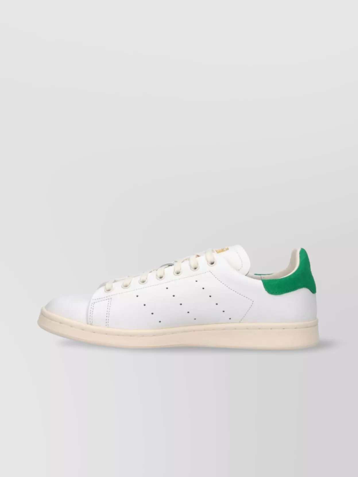 Adidas Low Top Sneakers With Contrast Heel Tab