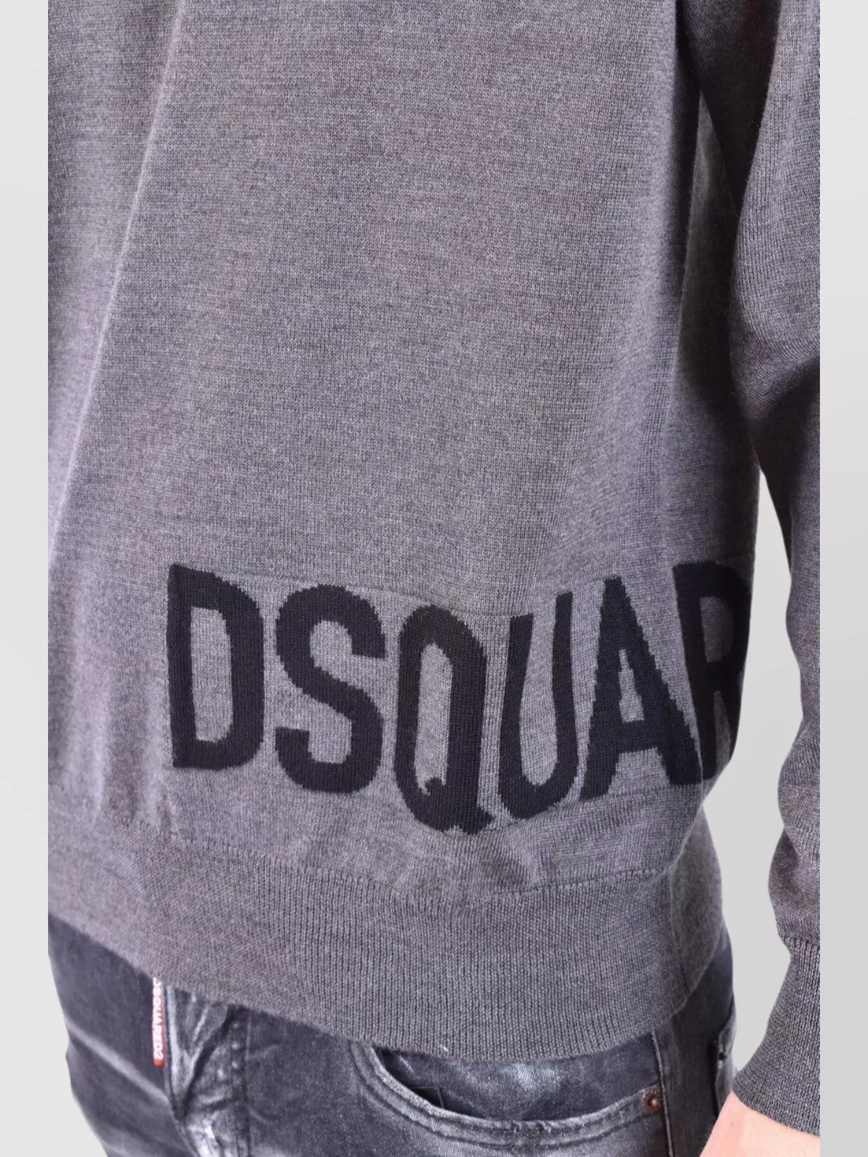 Dsquared2 Ribbed Crew Neck Sweaters With Long Sleeves