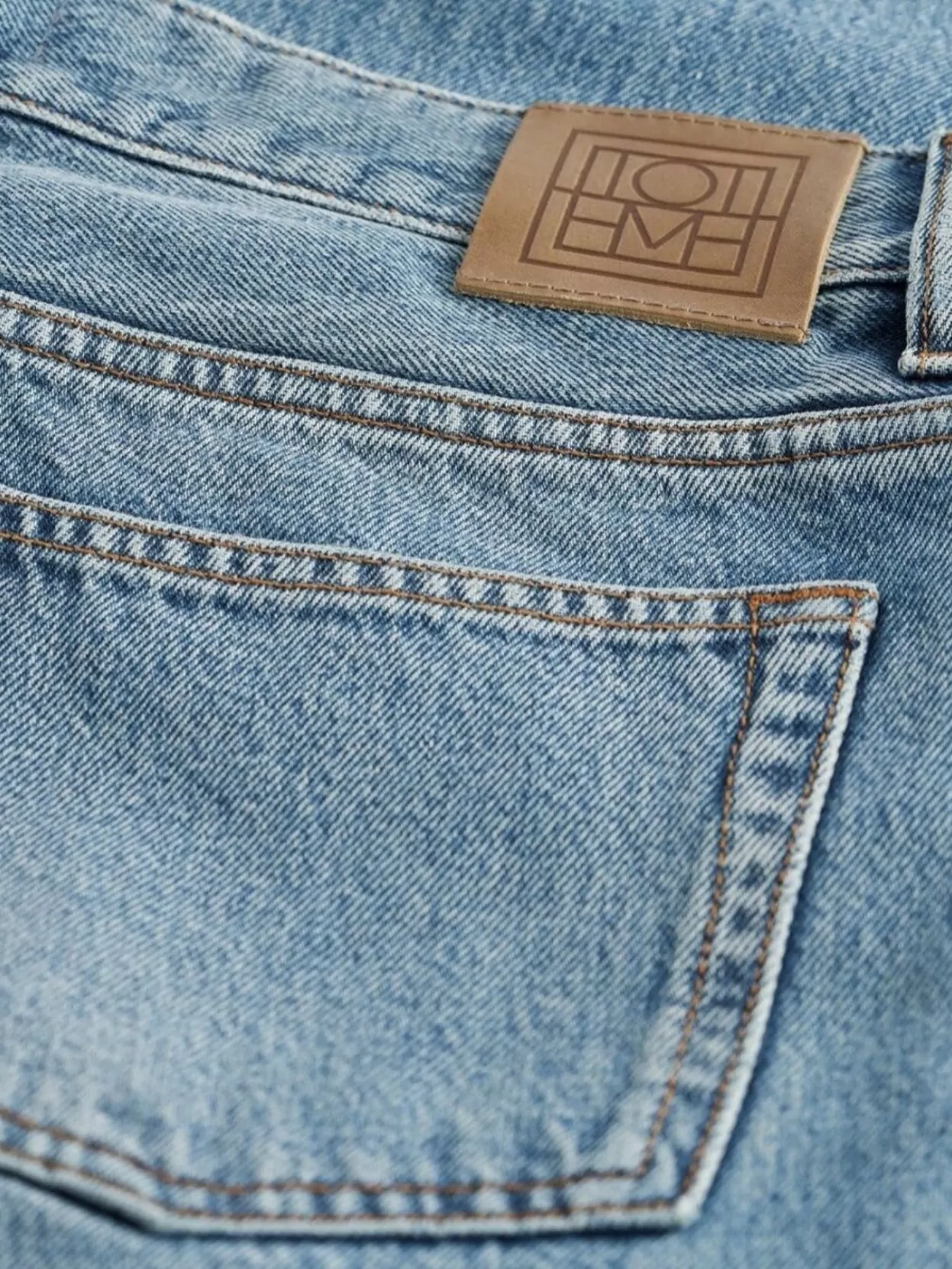 Totême Straight Cut Denim Trousers With Five Pockets In Blue