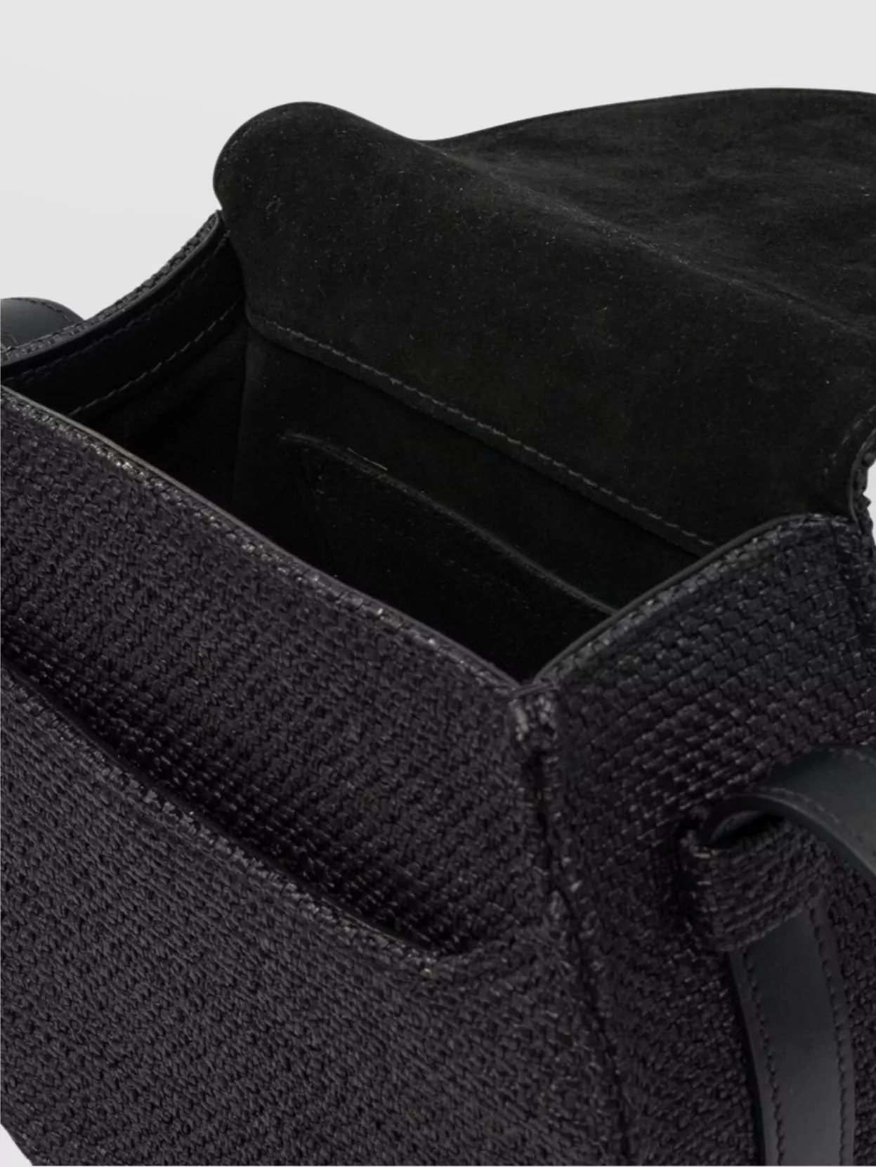 Chloé Cross-Body Bag With Textured Surface And Adjustable Strap