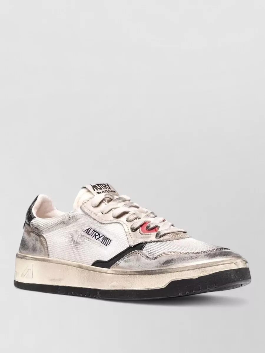 Autry leather low-top sneakers