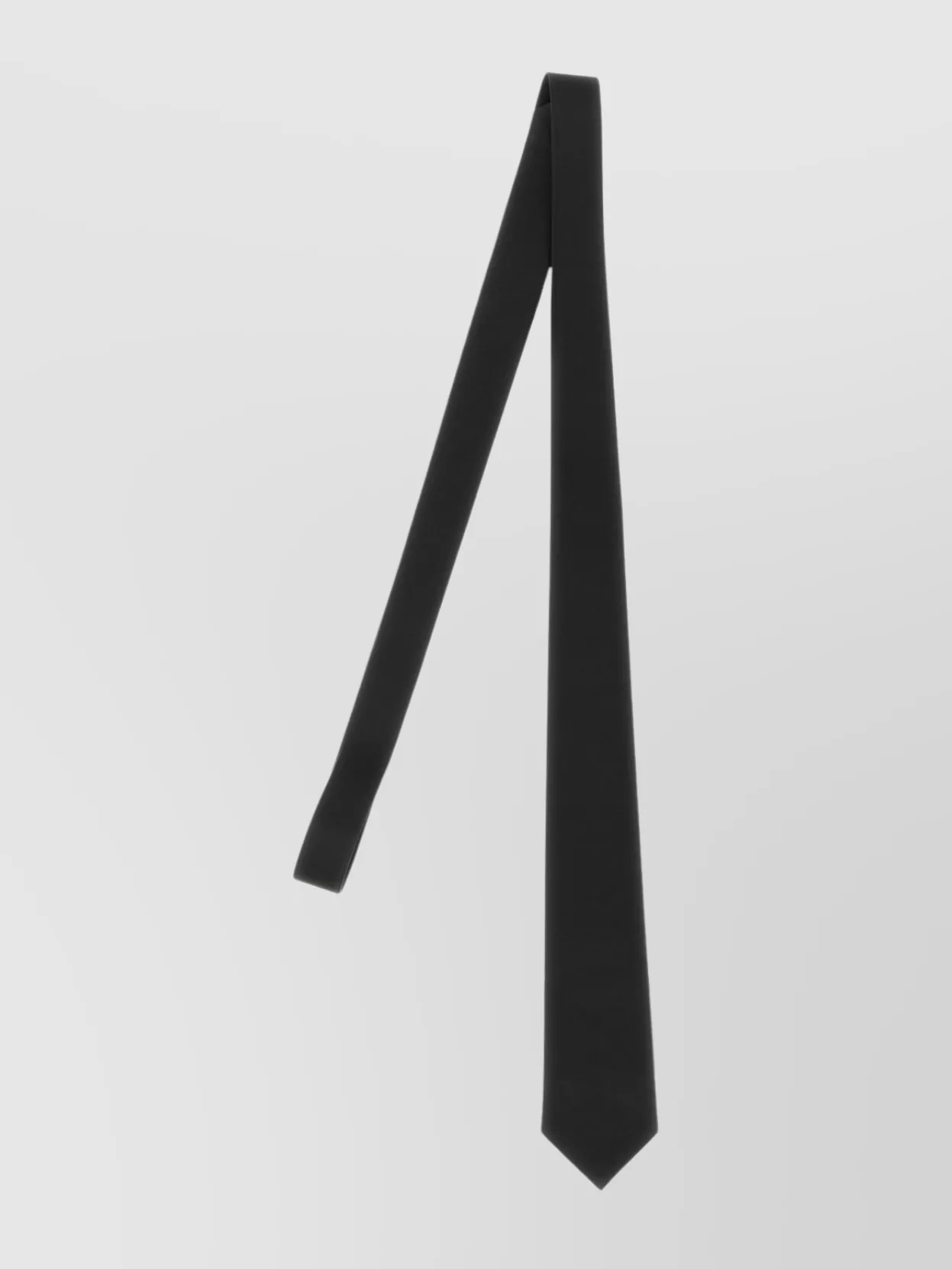 Tom Ford Slim Design Nappa Tie