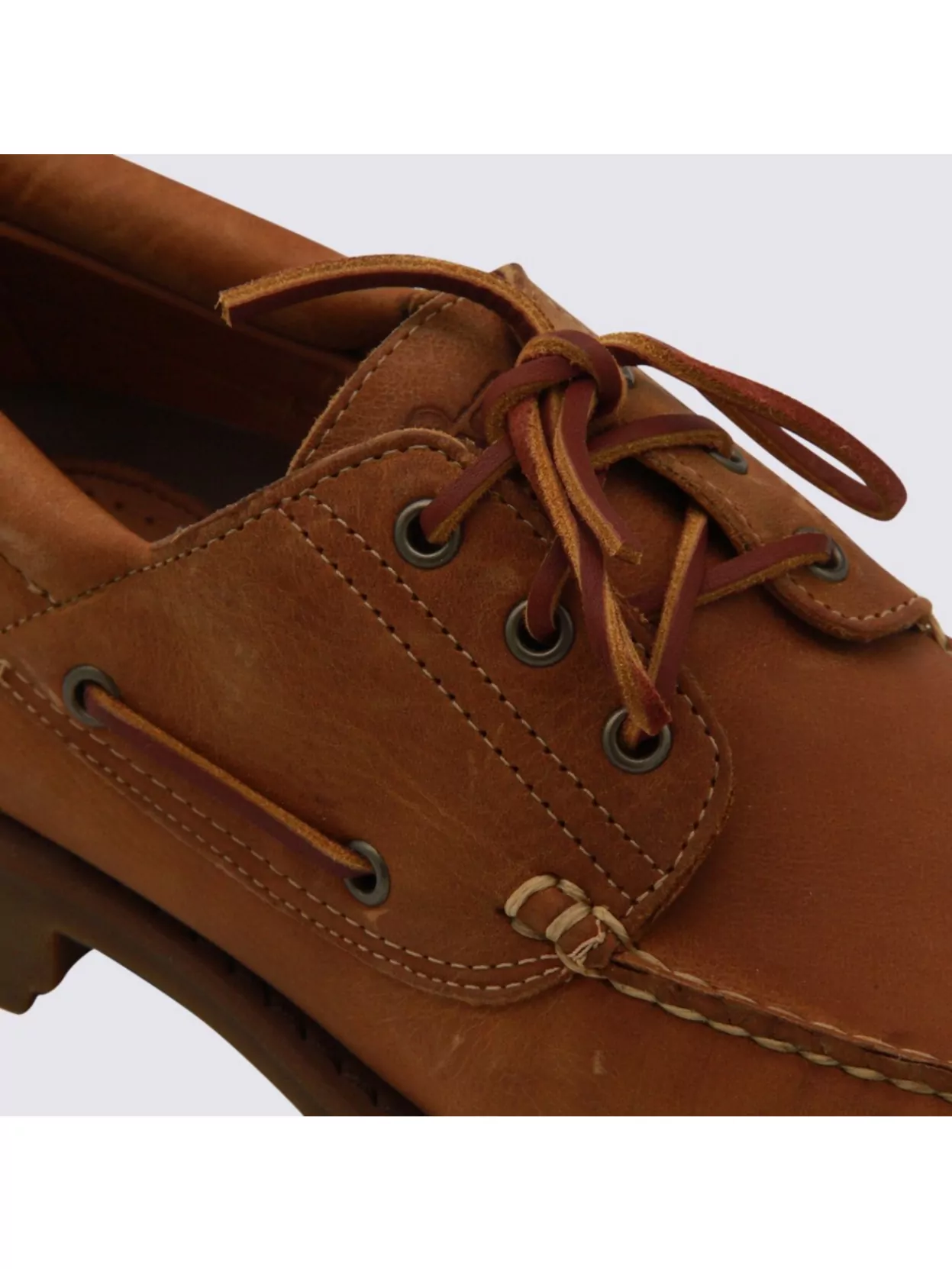 Sebago Round Toe Brogues Featuring Stitch Detailing