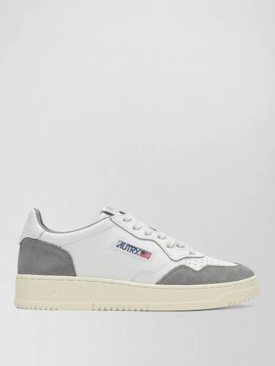 Autry low-top sneakers