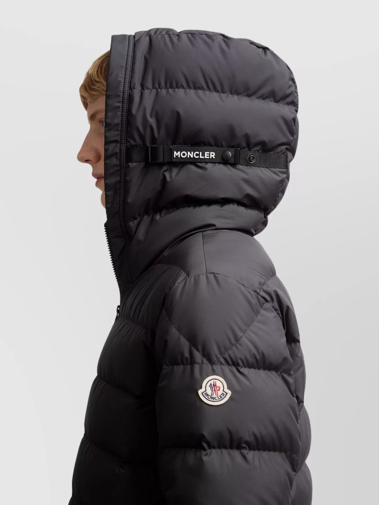 Moncler Hooded Down Jacket Featuring Elastic Cuffs In Black