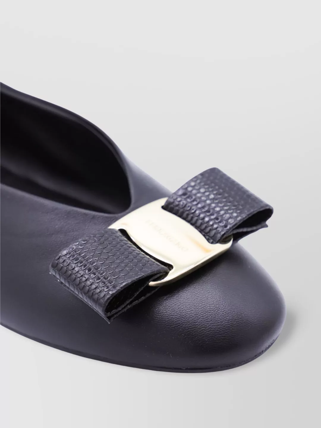 Ferragamo Bow Detail Ballerina Shoes With Metal Accent
