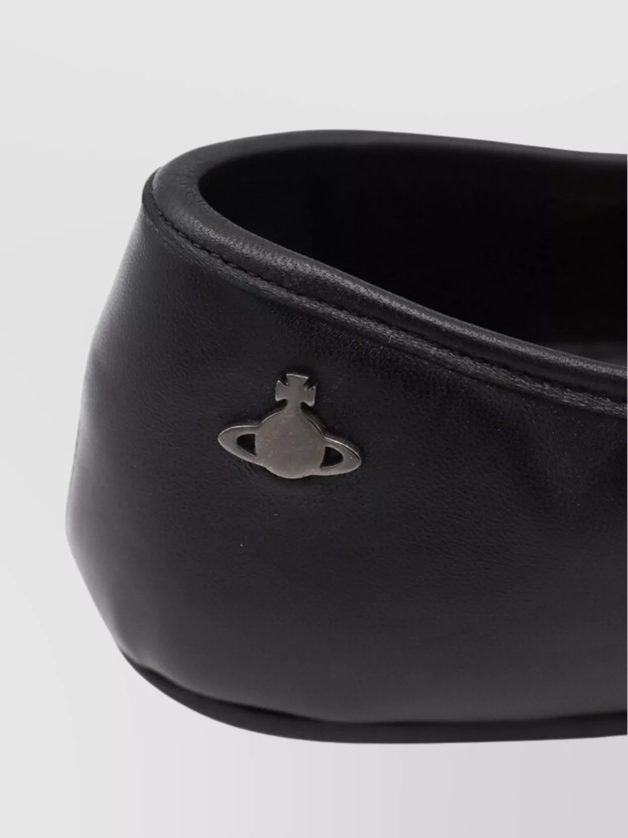 Vivienne Westwood Slippers Round Toe Bow Detail