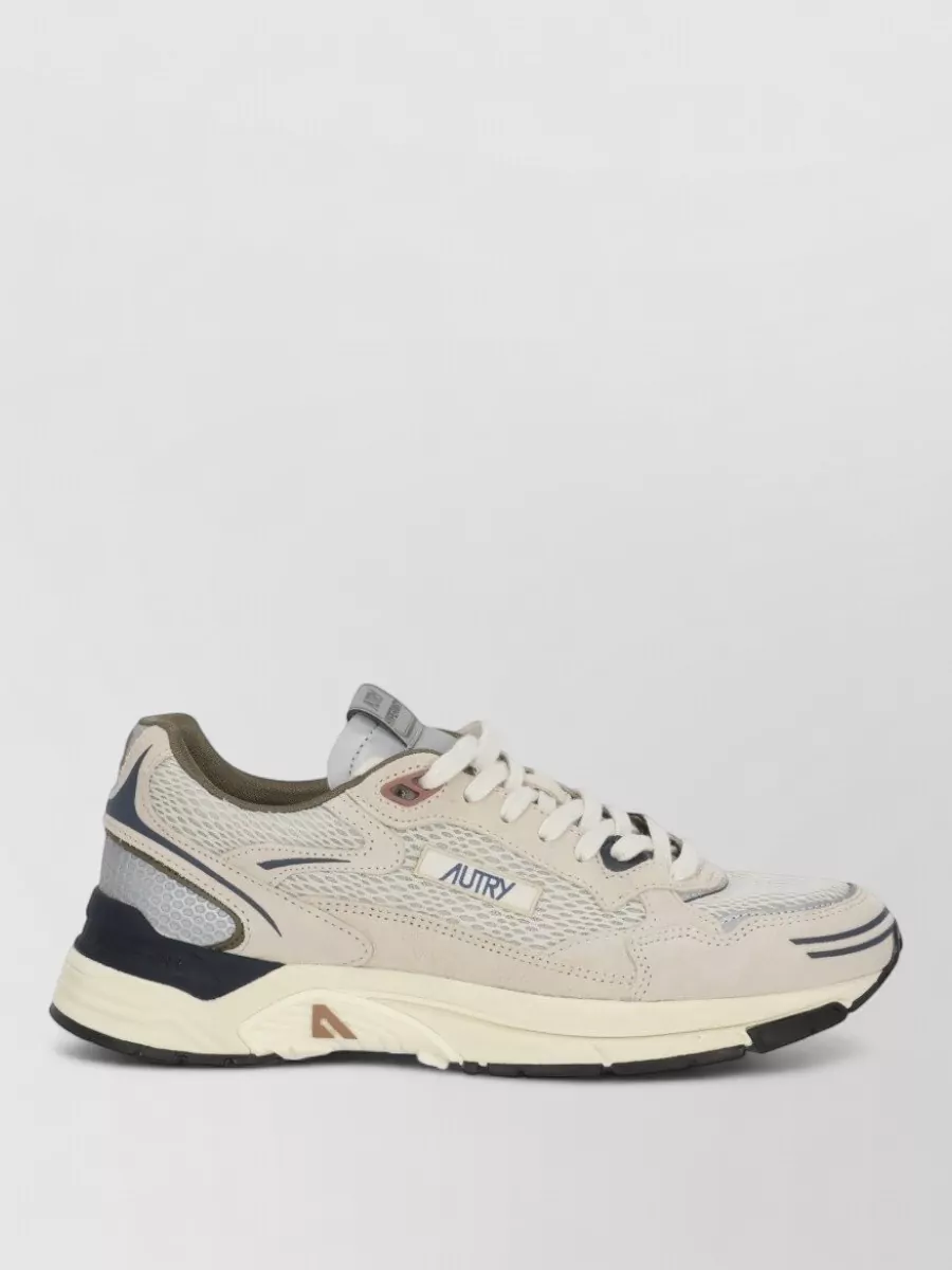 Autry Low-Top Sneakers