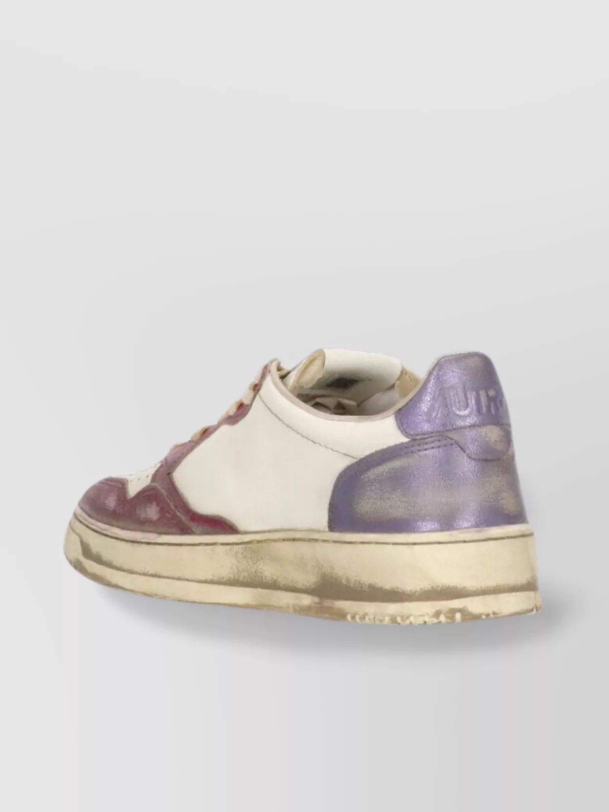 Autry Low-top Leather Sneakers With Vintage Effect