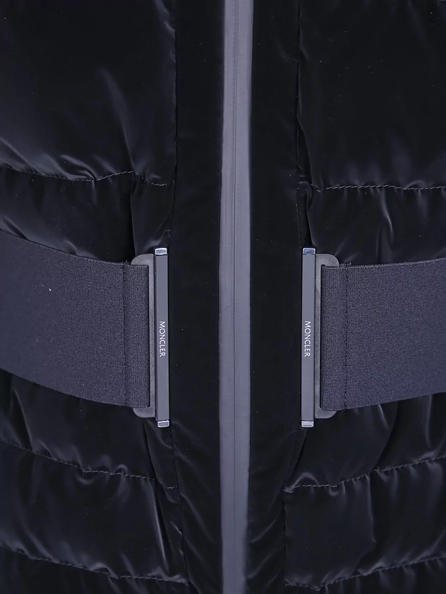 Moncler Gestuelle Puffer Jacket