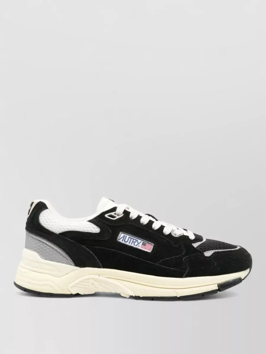 Autry Hyperway Low Sneakers Mesh Panels Sole
