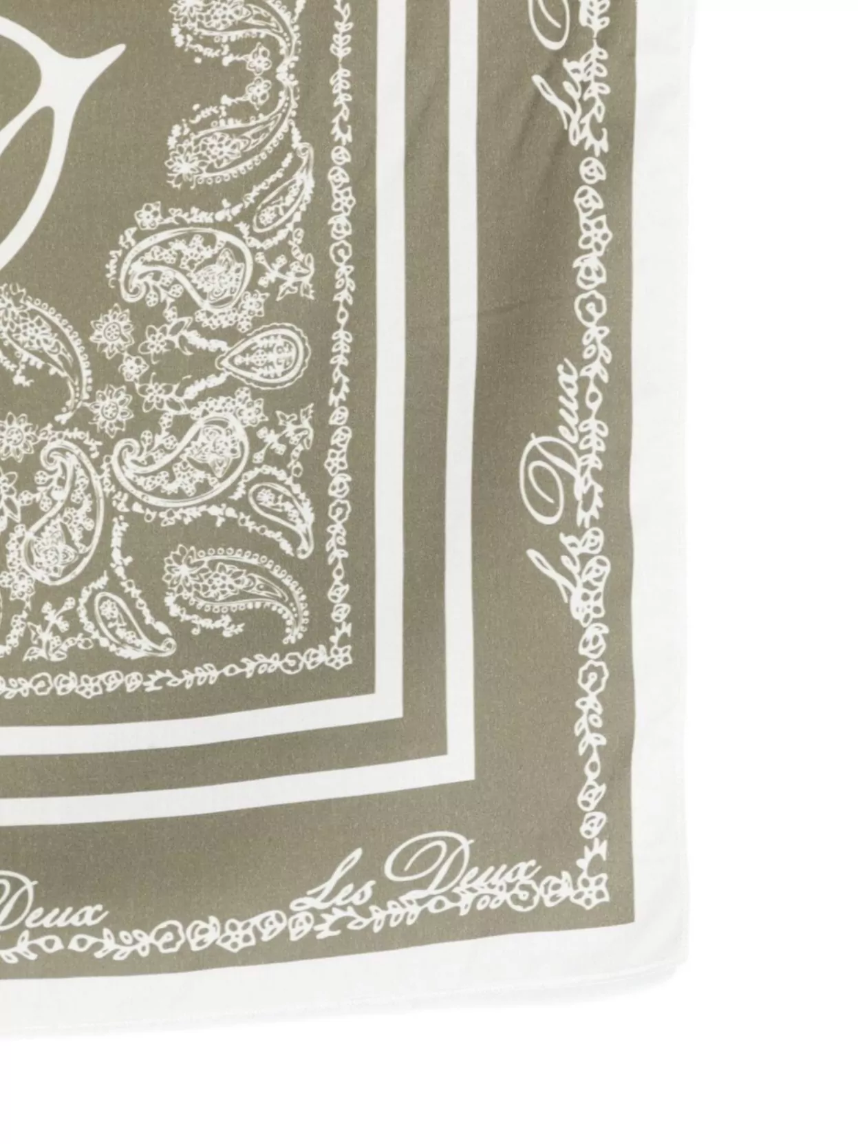 Les Deux Square Paisley Patterned Scarf Border Design
