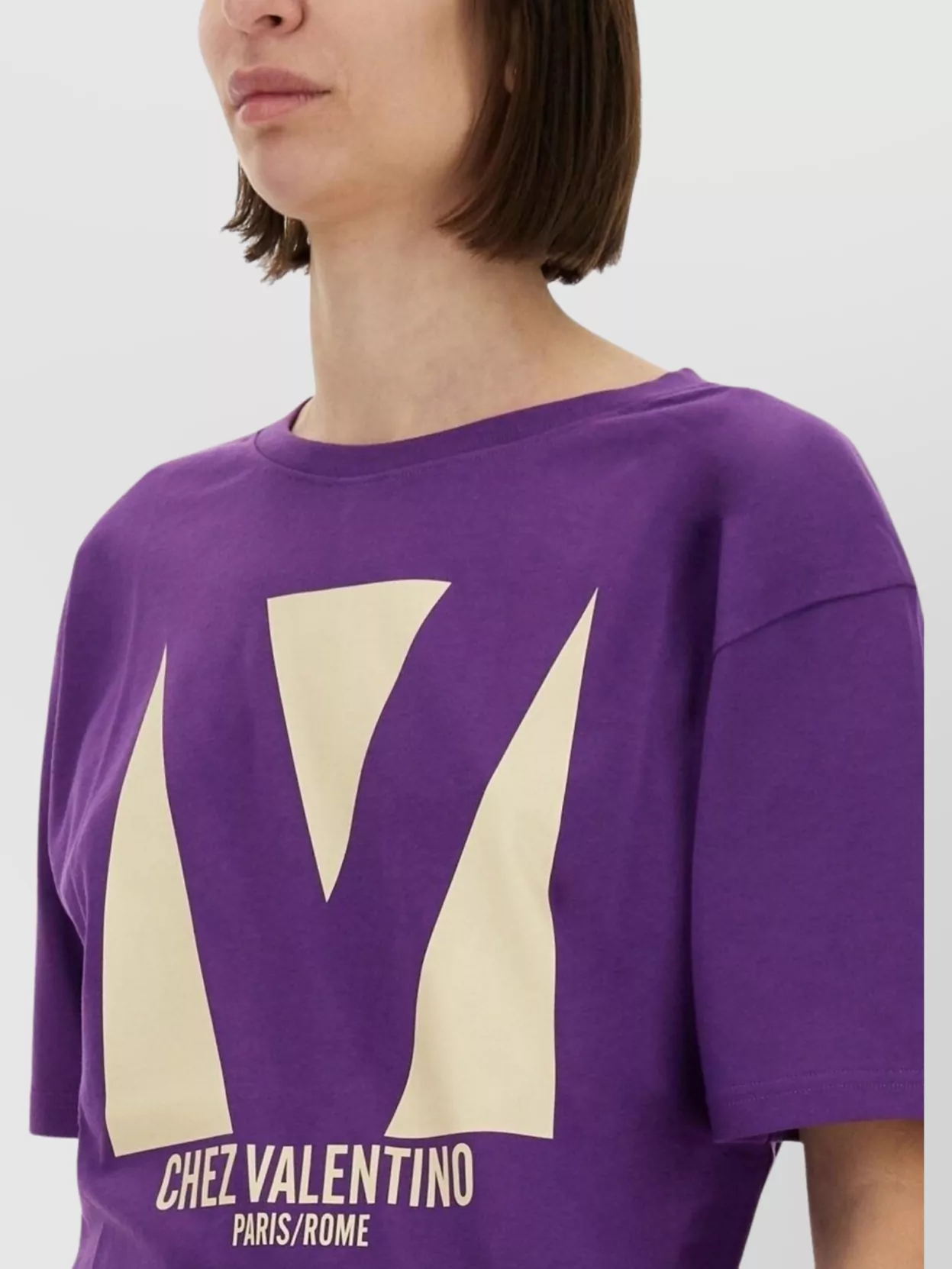 Valentino Print T-Shirt Alltime Shoulder Bag Bepointy Slingback Pumps
