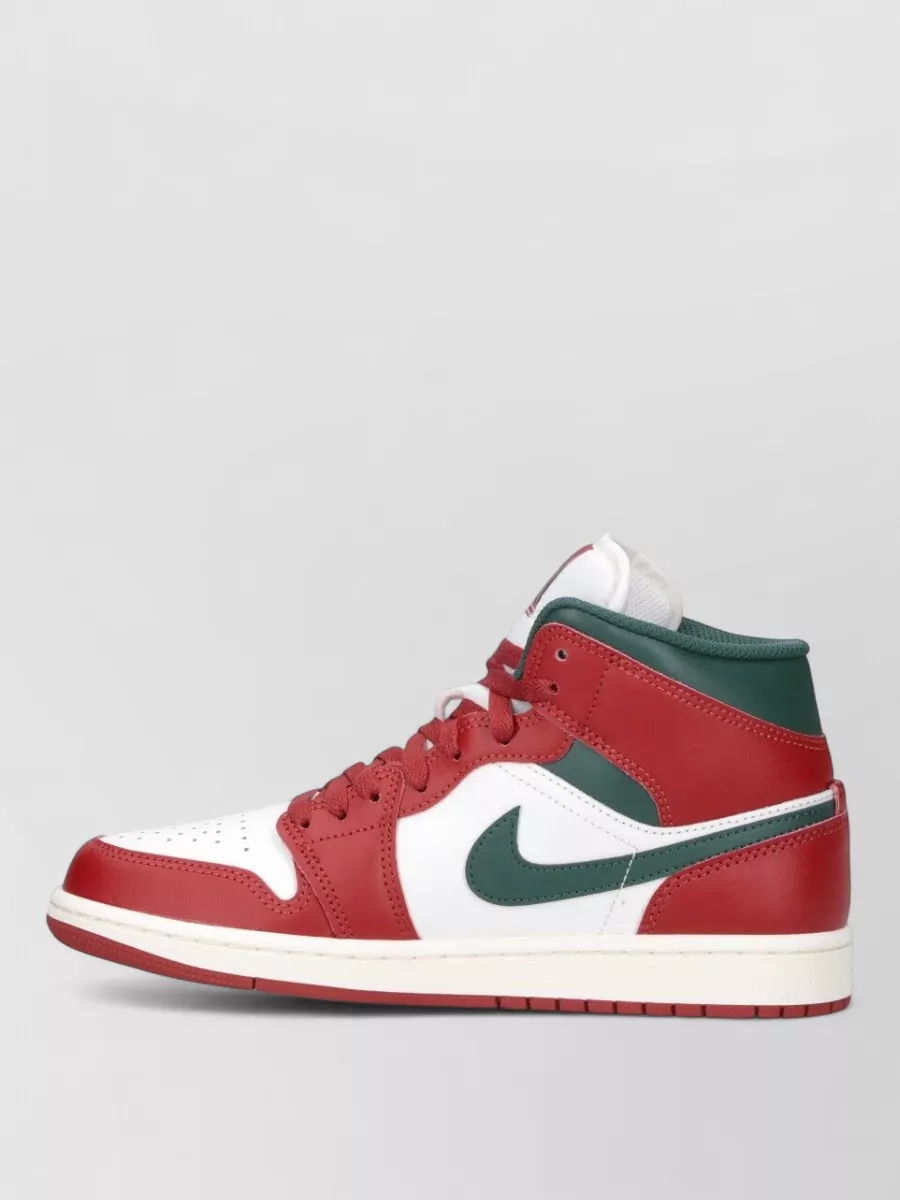 Nike Low Top Sneakers Perforated Toe Contrast Panels