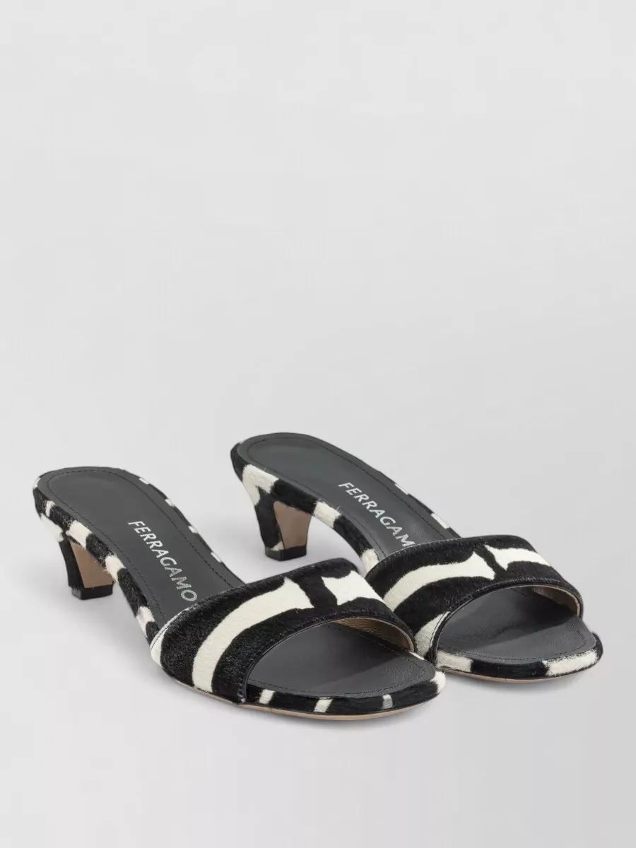 FERRAGAMO LEATHER SANDALS