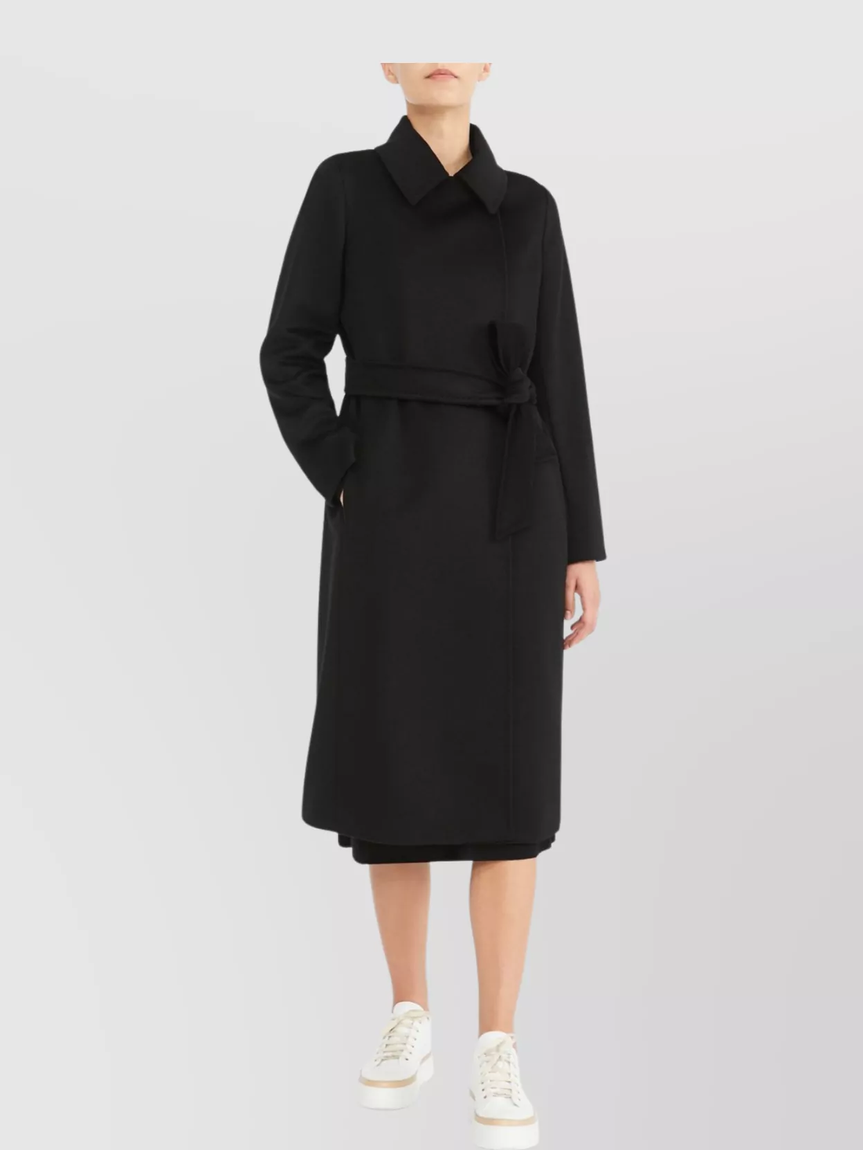 Max Mara Coat With Belted Waist And Side Pockets In Black