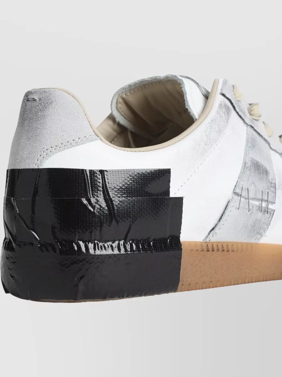 Maison Margiela Round Toe Sneakers Rubber Sole Design