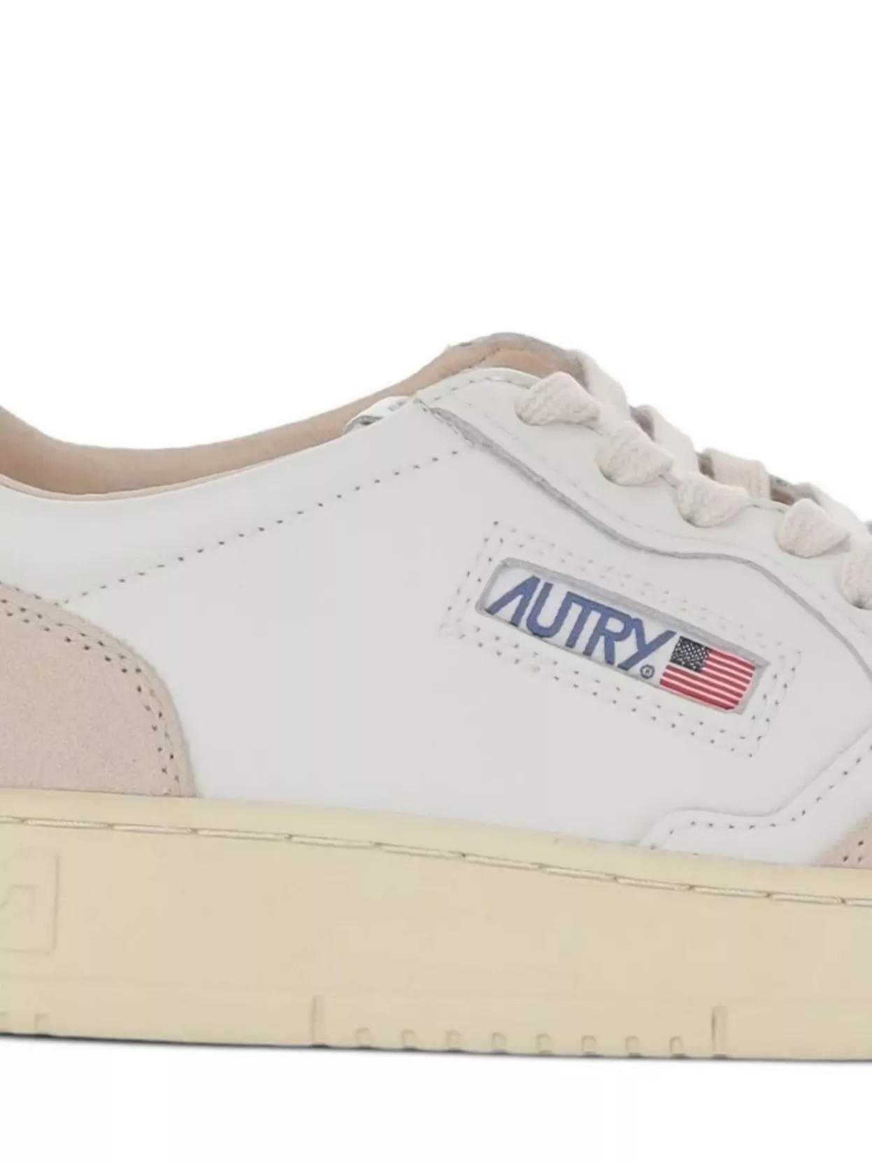 Autry Medalist Low Sneakers In Suede And Leather