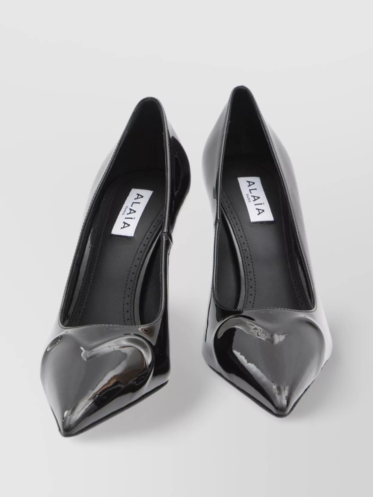 Alaïa Patent Leather Heart Cut Pumps In Black