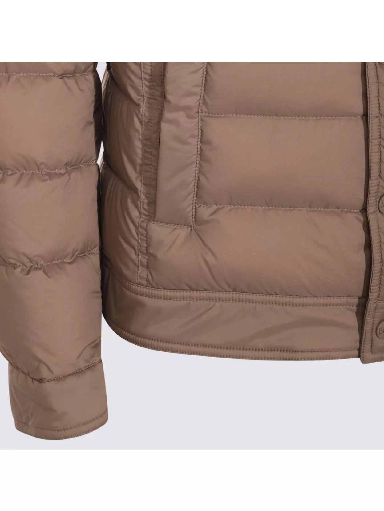 Herno Pockets Chest Padded Side