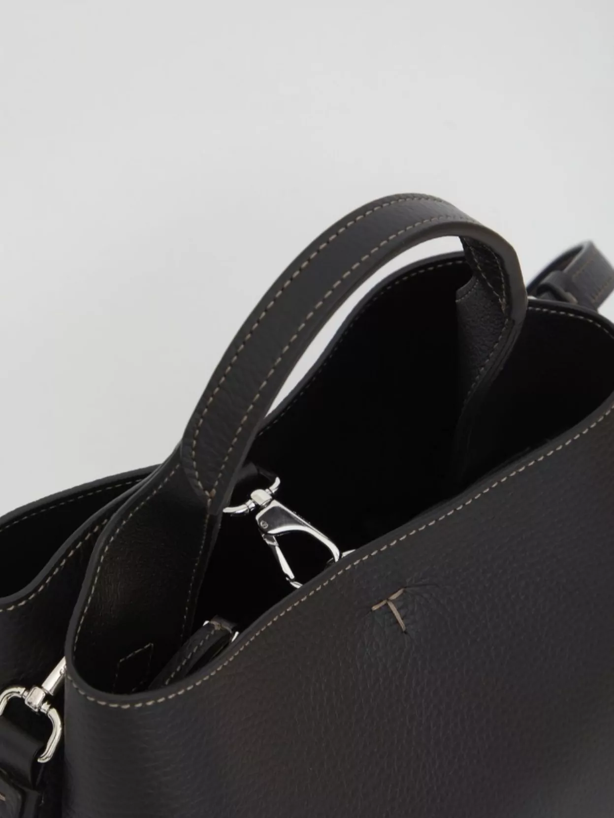Tod's Small Leather Tote Bag