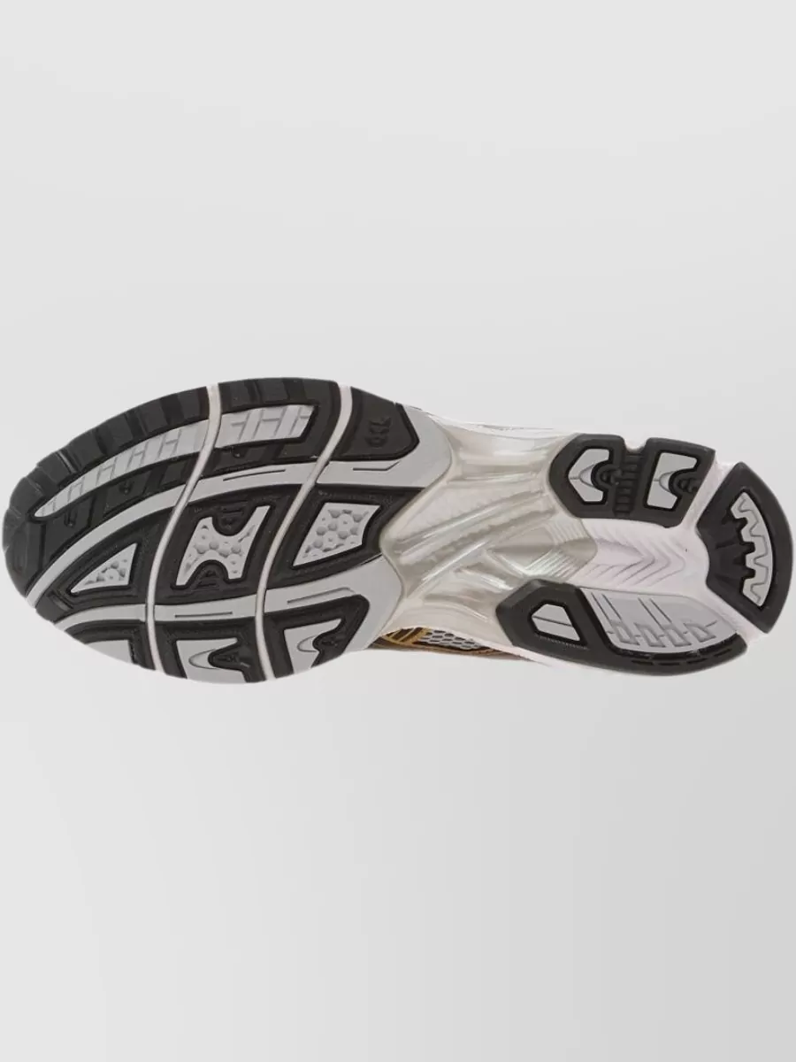Asics Low Top Sneakers