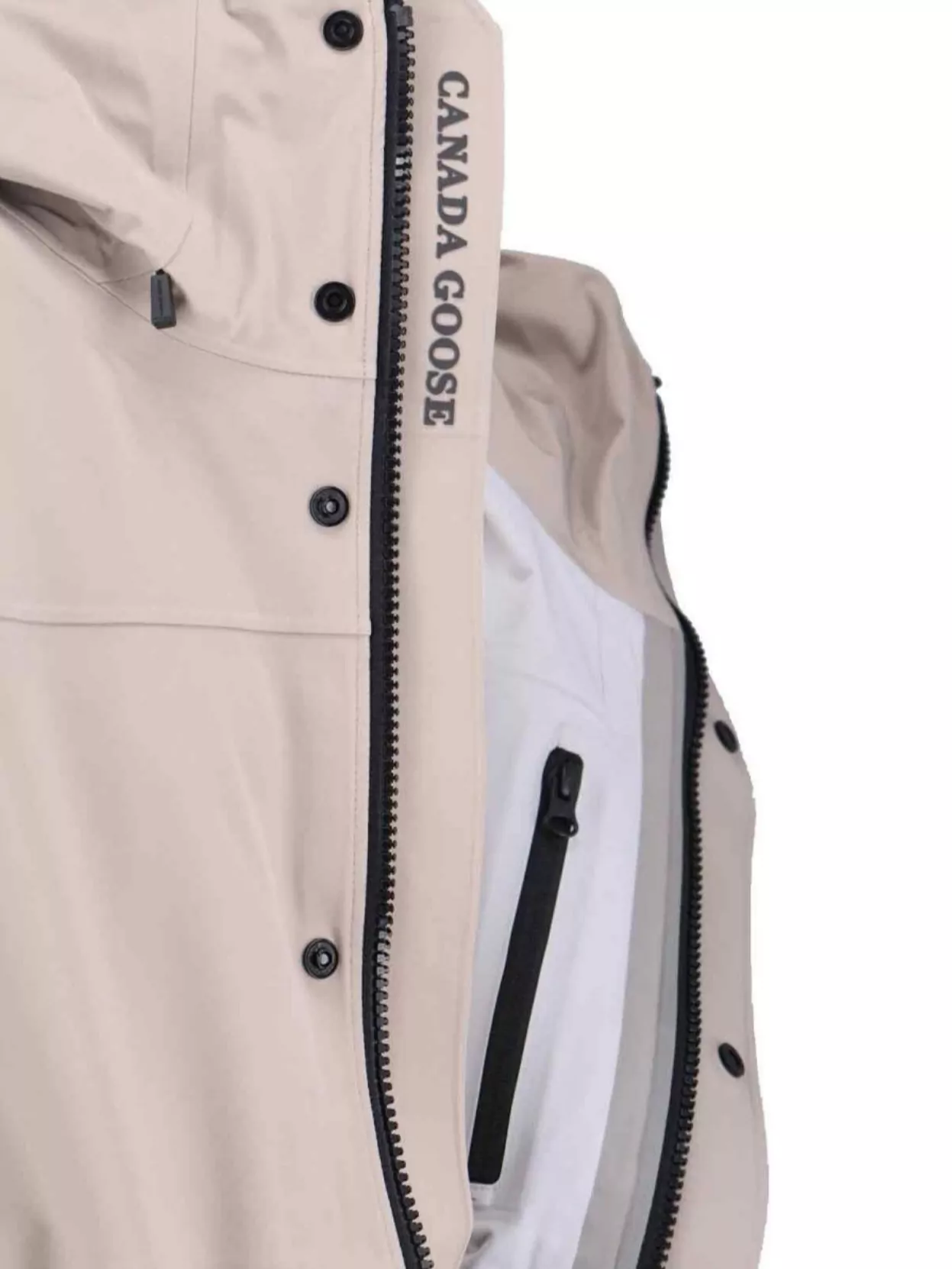 Canada Goose Versatile Hooded Jacket Featuring Functional Elements