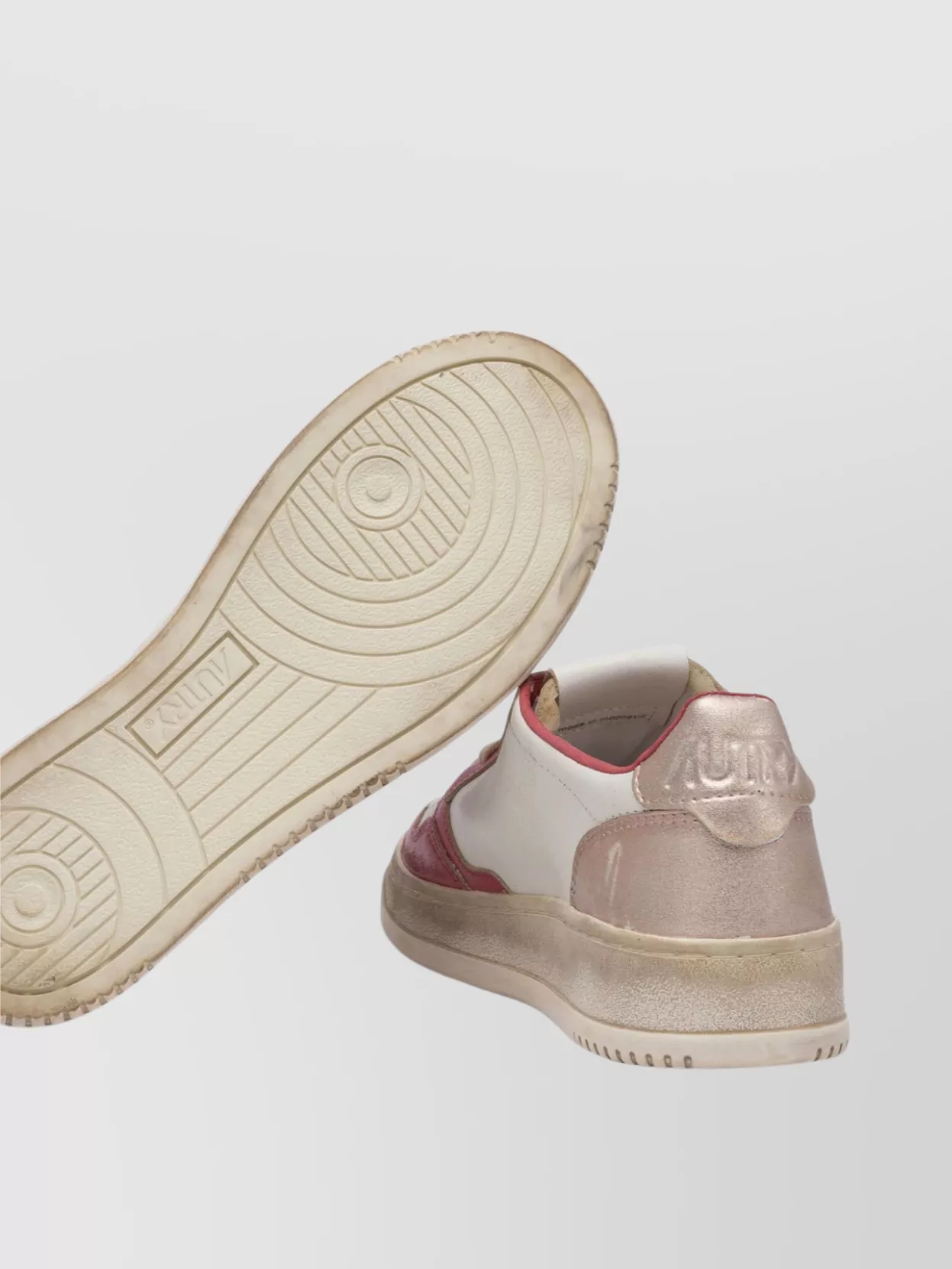 Autry Leather Low-Top Sneakers