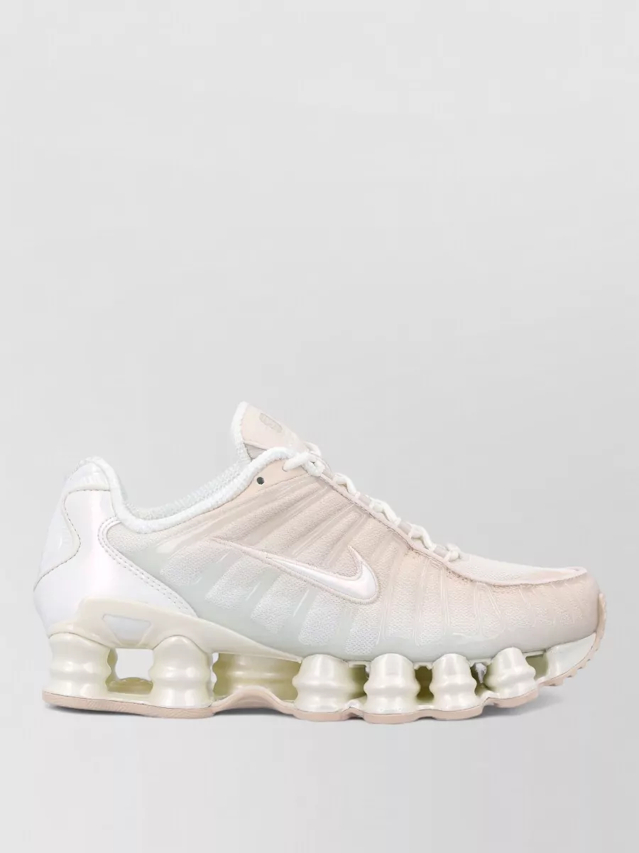 Nike Low-Top Sneakers