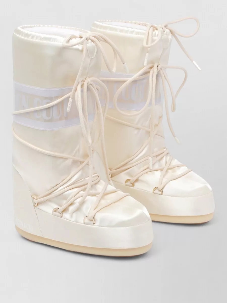 Moon Boot pearly ankle boots