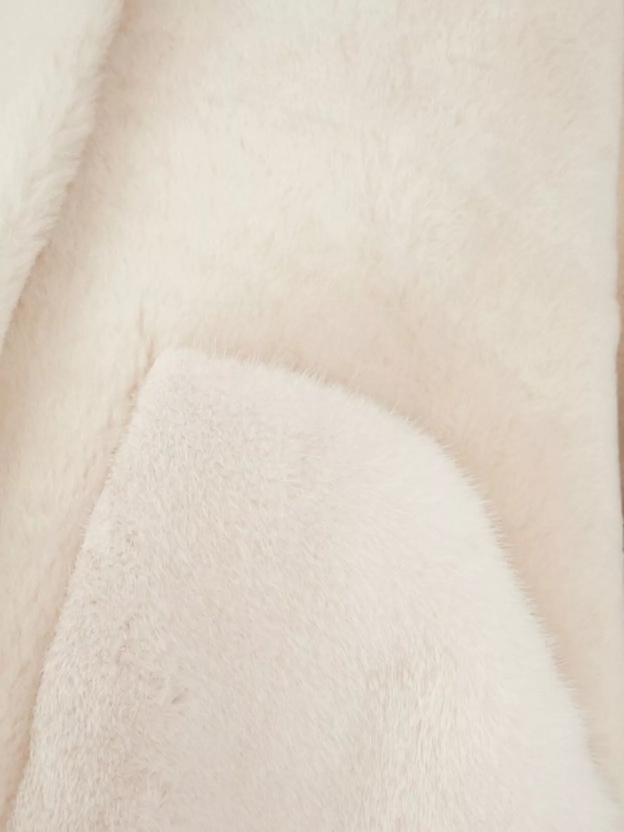 Blancha Faux Fur Coat With Hood And Pockets