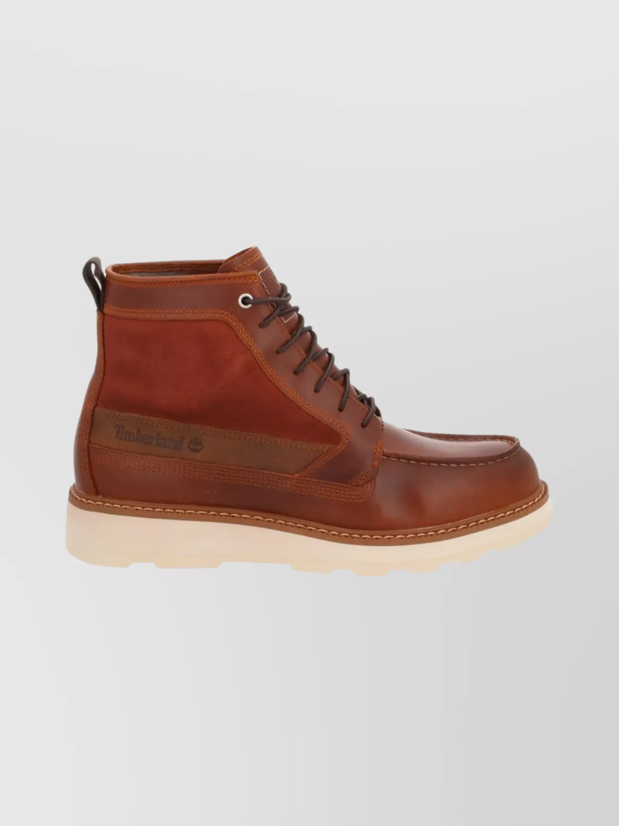 Timberland Stylish Boots With Contrast Stitching And Rubber Sole