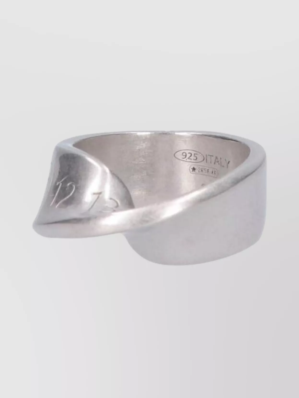 Maison Margiela Curved Numbers Engraved Rings