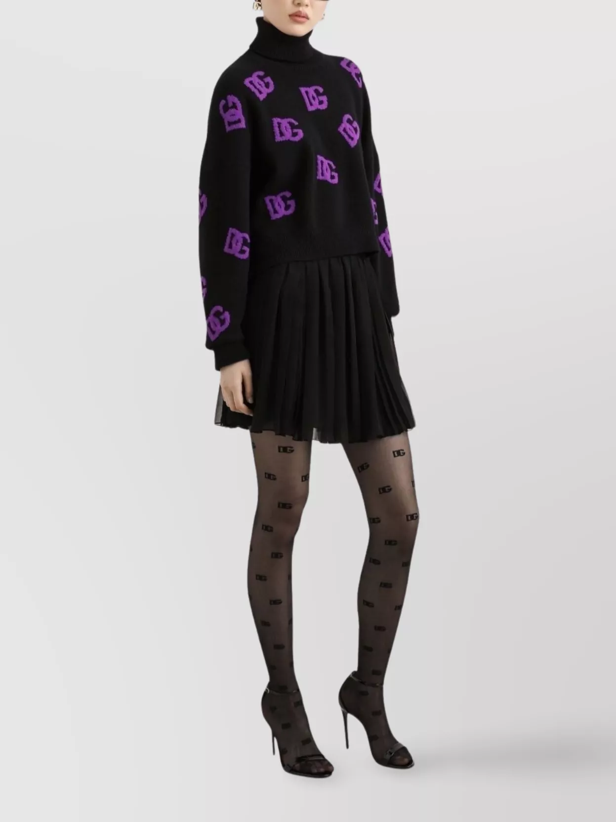 Dolce & Gabbana Wool Turtle Neck Jumper In Black