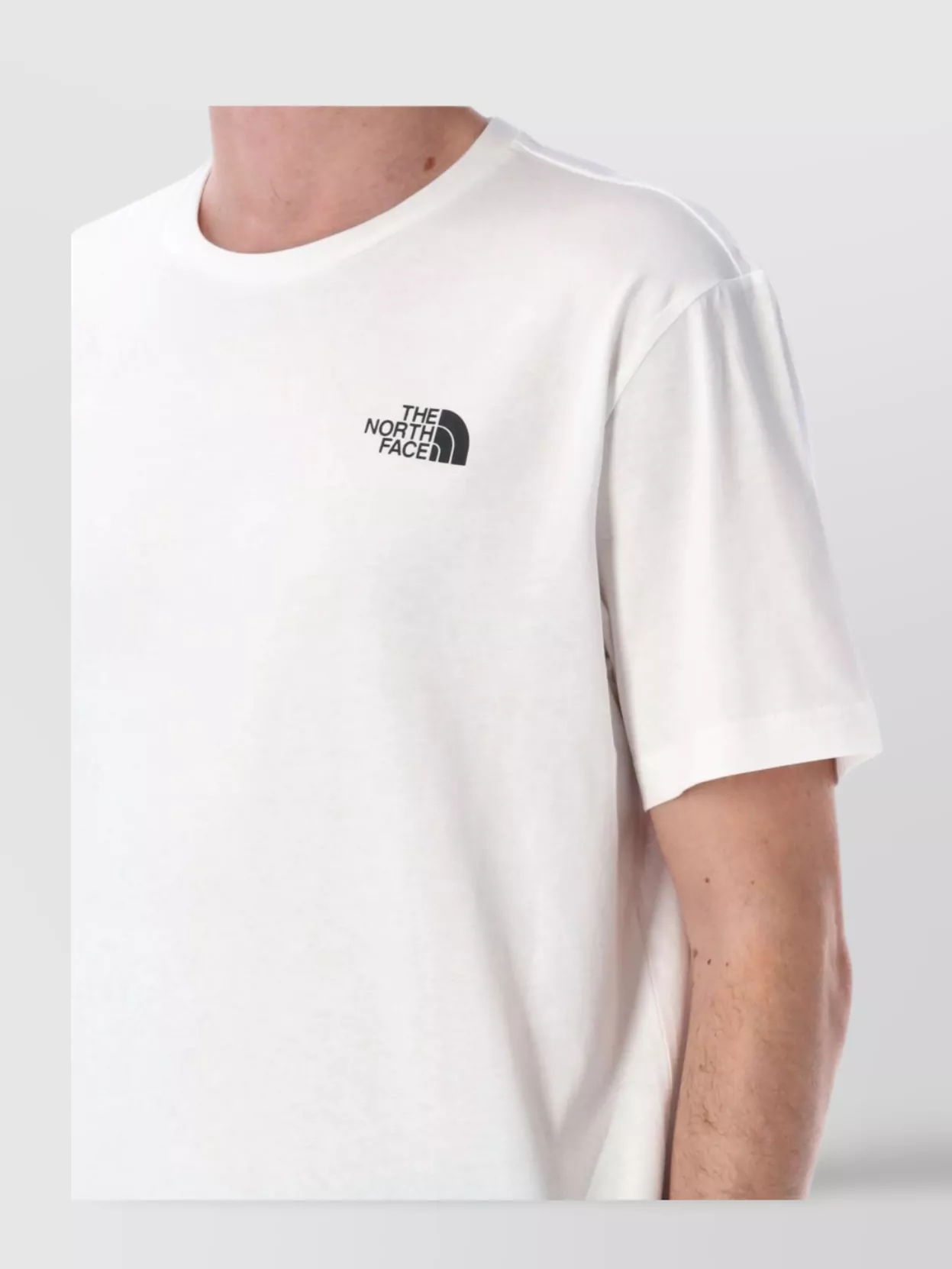 Shop The North Face Logo T-shirt Crew Neck Lightweight