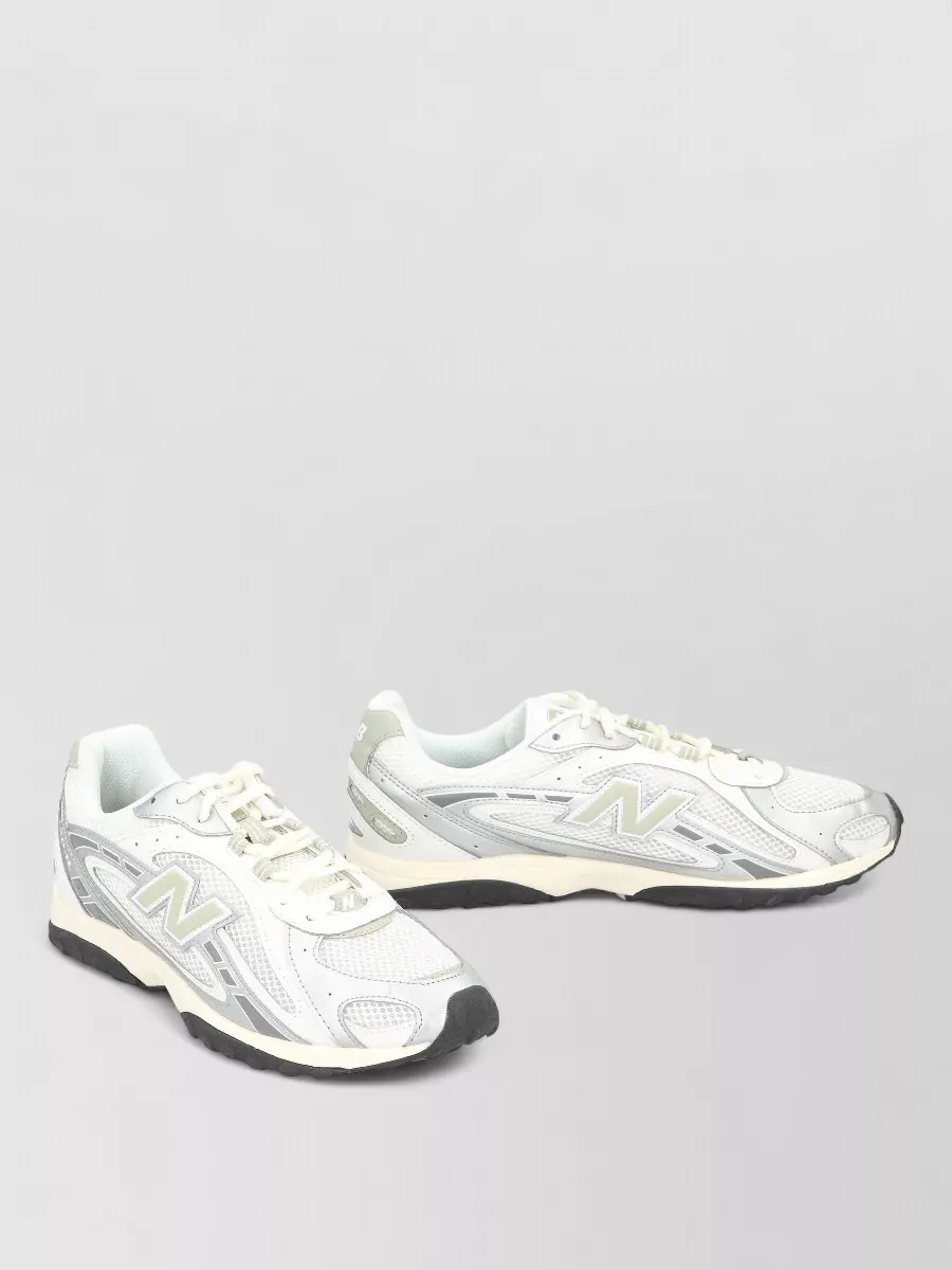 New Balance mesh lace-up sneakers