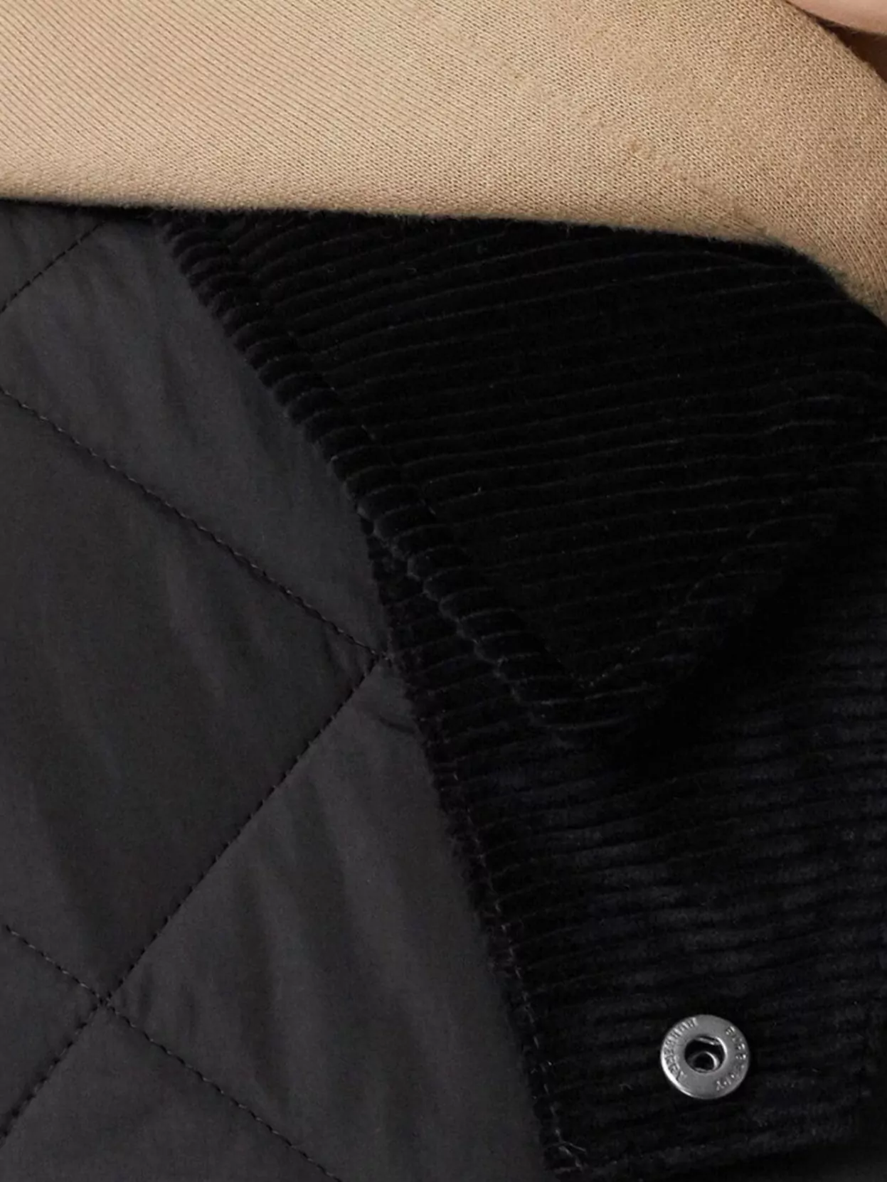 Burberry Quilted Jacket Side Pockets