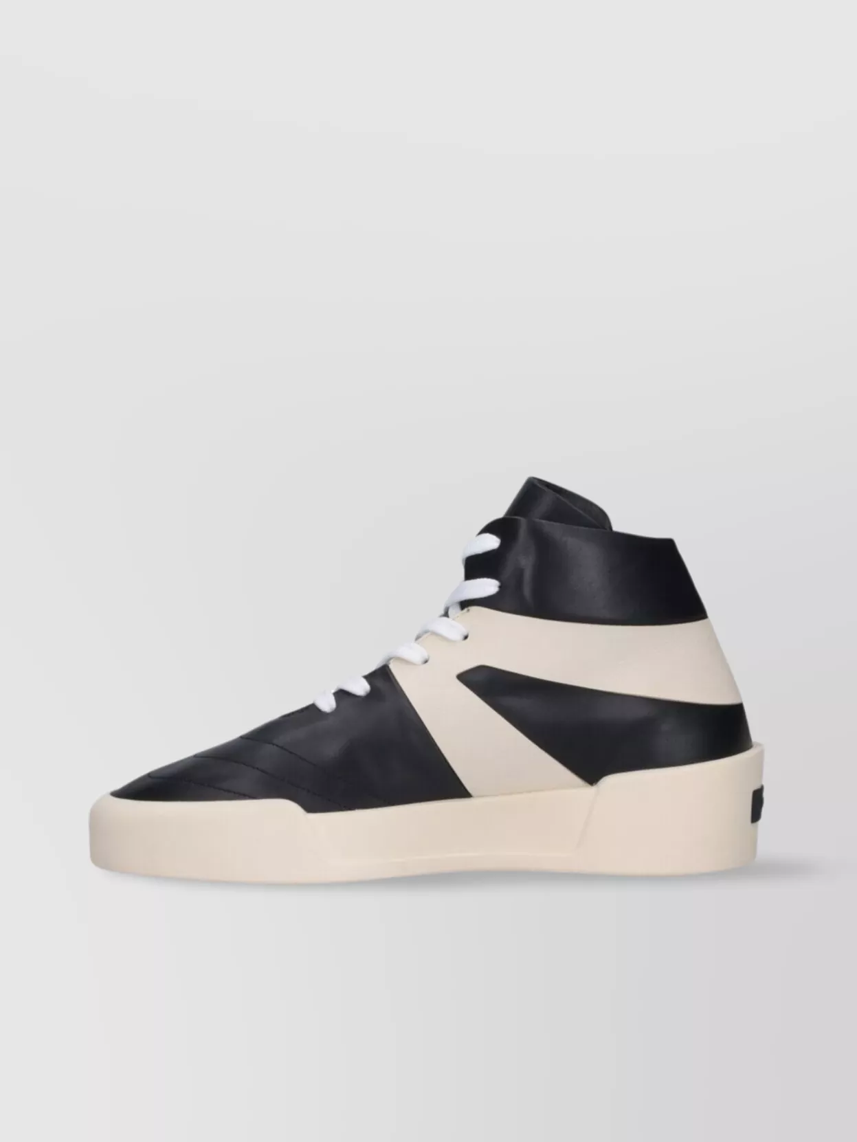 Fear Of God Low Top Sneakers Contrasting Sole